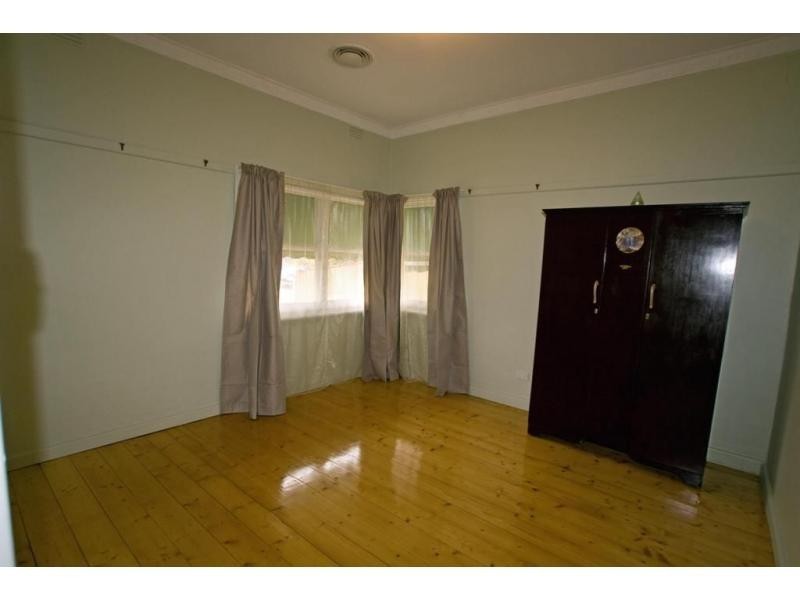 .7 Theodore Street, Flora Hill VIC 3550