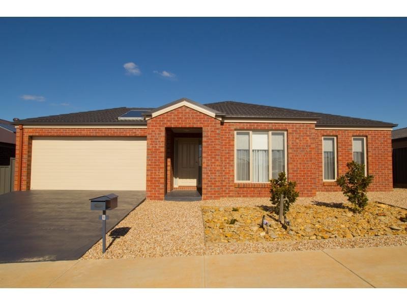 9 Metropolitan Drive, Eaglehawk VIC 3556
