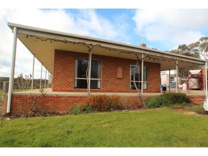 5528 Calder Highway, Big Hill VIC 3555