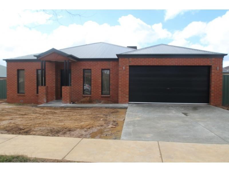 11 Candlewood Drive, Strathfieldsaye VIC 3551
