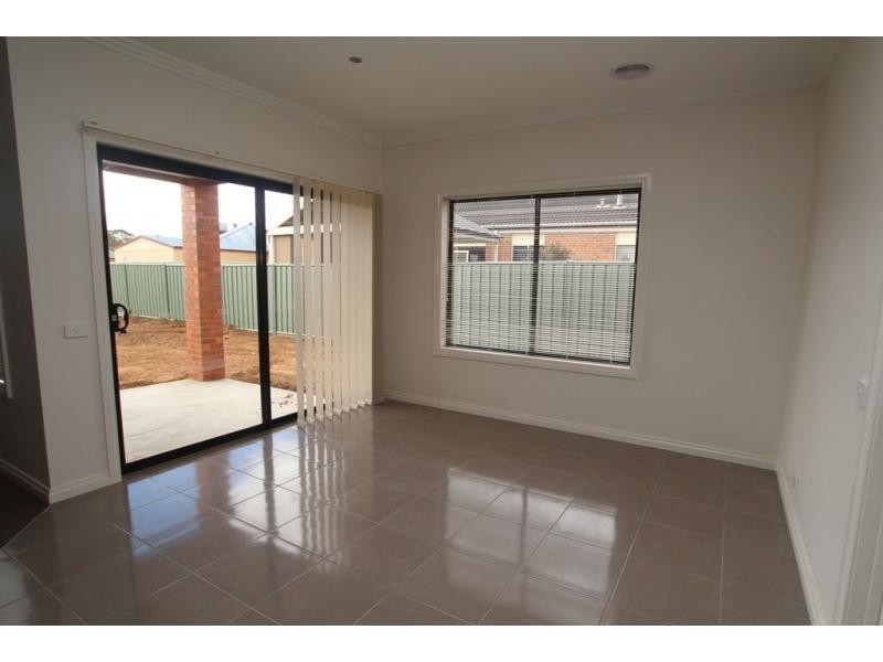 11 Candlewood Drive, Strathfieldsaye VIC 3551