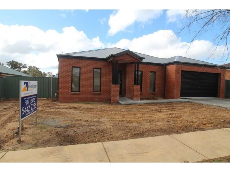 11 Candlewood Drive, Strathfieldsaye VIC 3551