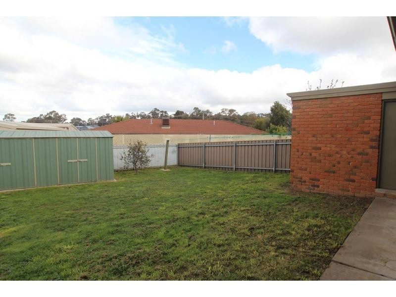 1/7 Norelle Crescent, Golden Square VIC 3555