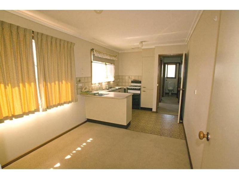 1/7 Norelle Crescent, Golden Square VIC 3555