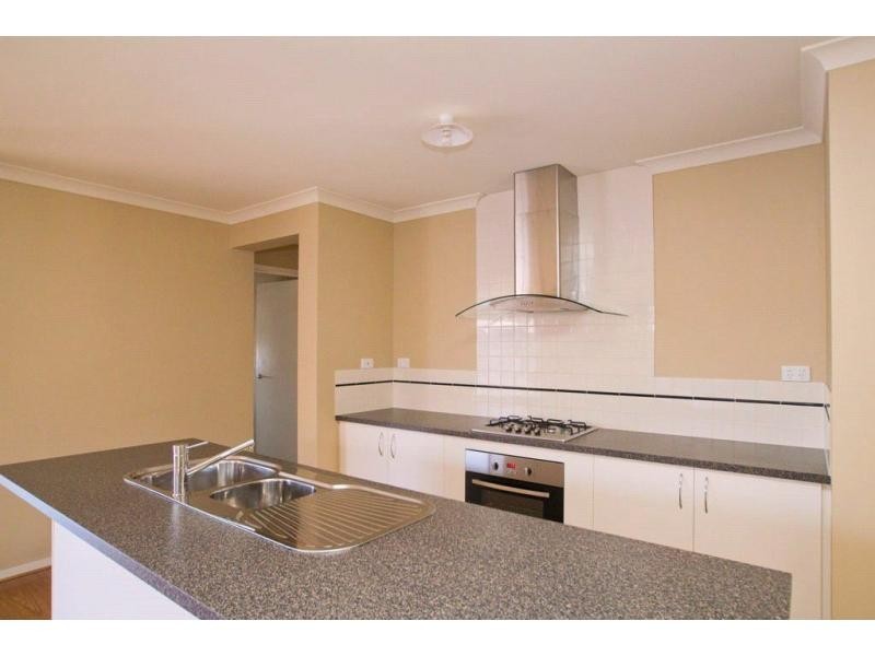 9 Metropolitan Drive, Eaglehawk VIC 3556