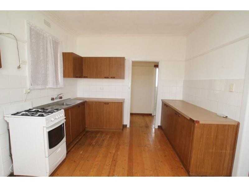 2 Gordon Street, Kangaroo Flat VIC 3555