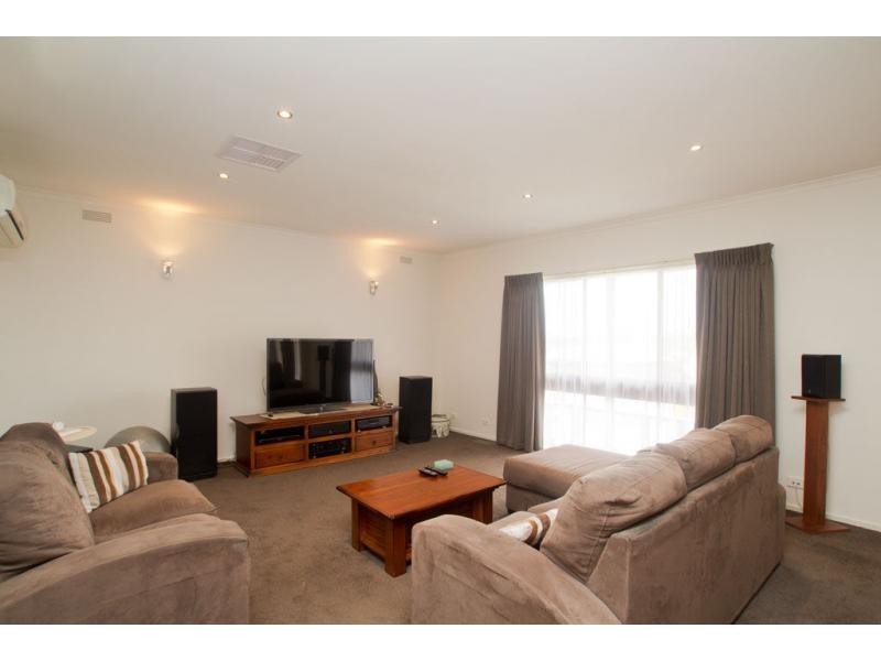 Golden Square VIC 3555