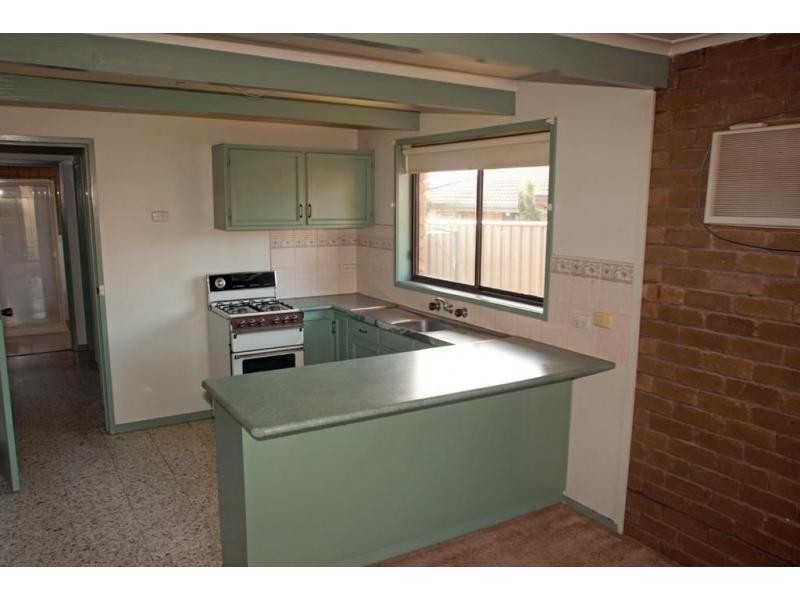 2/188 McIvor Road, Strathdale VIC 3550
