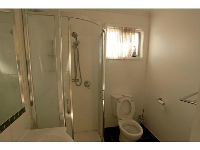 9 Ironbark Road, North Bendigo VIC 3550