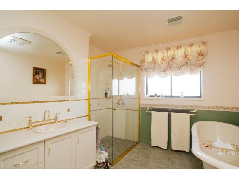 Golden Square VIC 3555