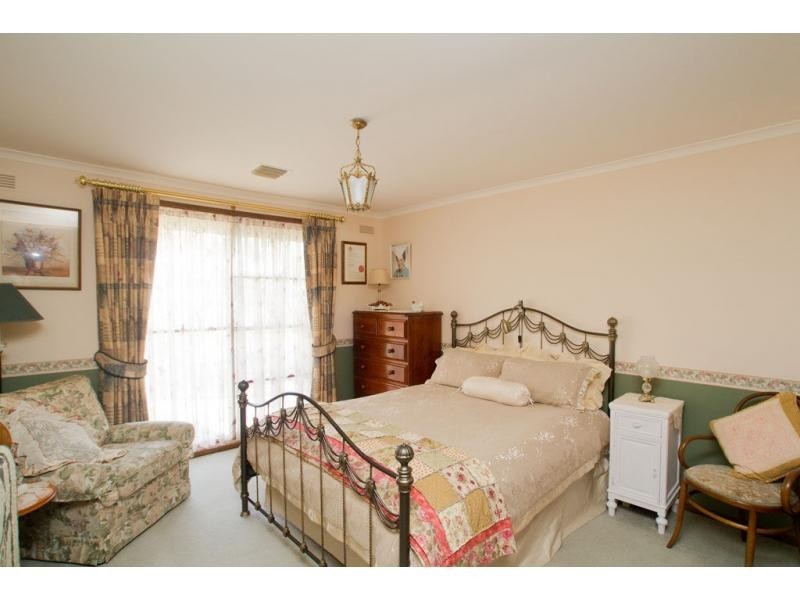 Golden Square VIC 3555