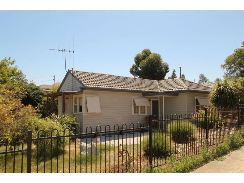 1 Prout Street, Ironbark VIC 3550