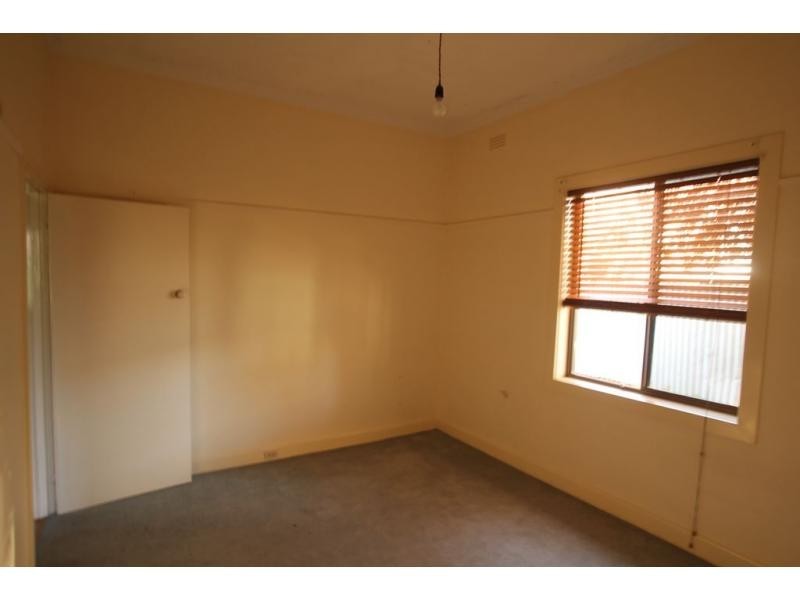 14 Dreschler Street, Flora Hill VIC 3550