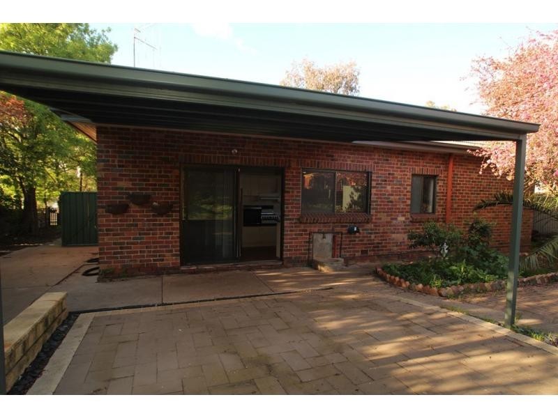 14 Dreschler Street, Flora Hill VIC 3550