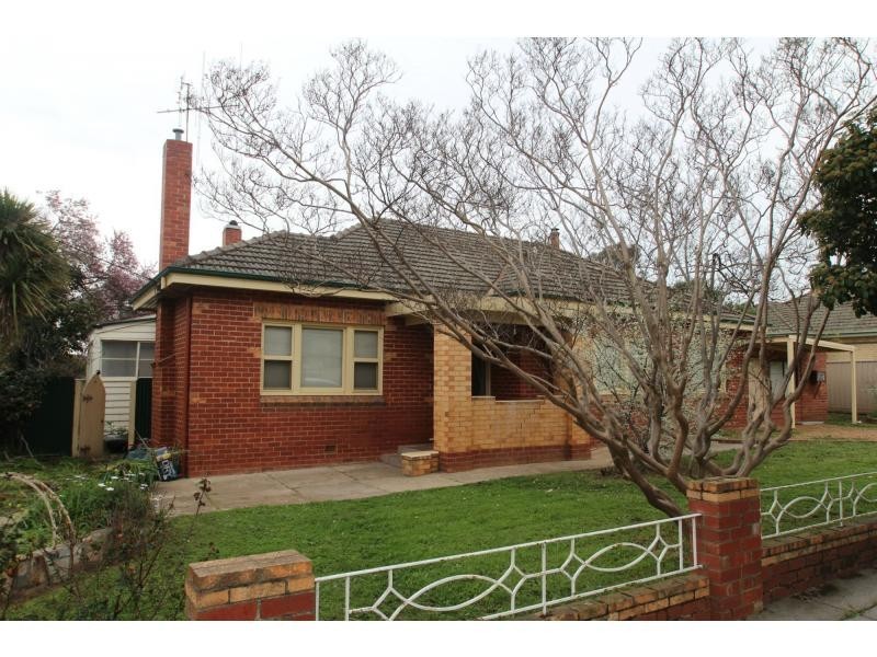 .469 Napier Street, White Hills VIC 3550