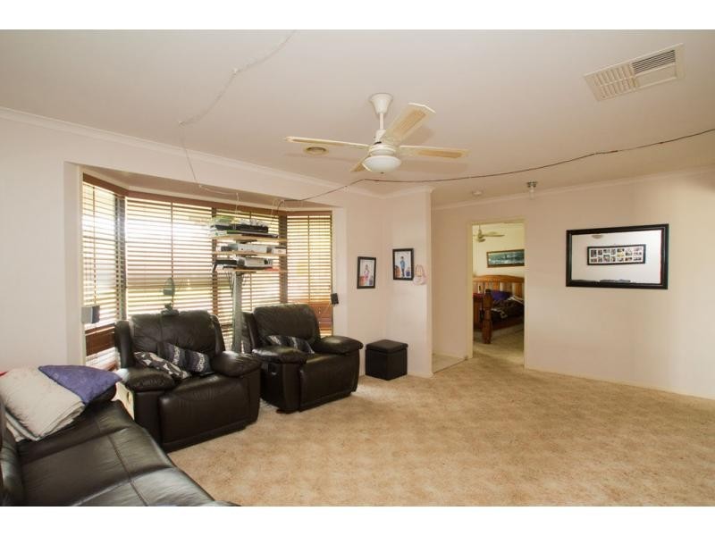 Flora Hill VIC 3550