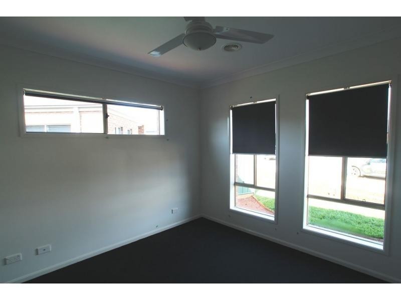 26 Triplett Avenue, Ascot VIC 3551