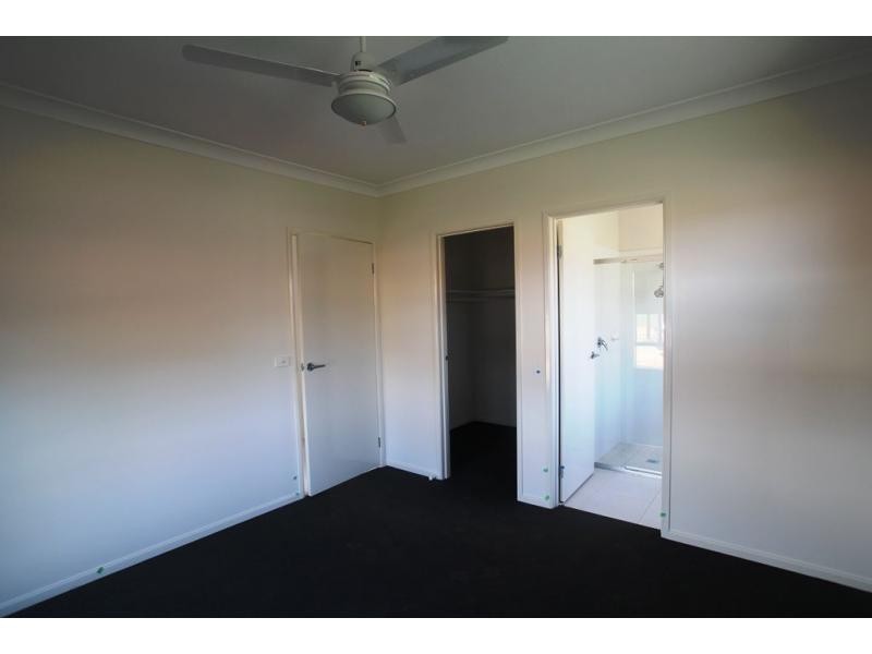 26 Triplett Avenue, Ascot VIC 3551