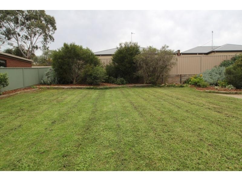 10 Orlando Street, Eaglehawk VIC 3556