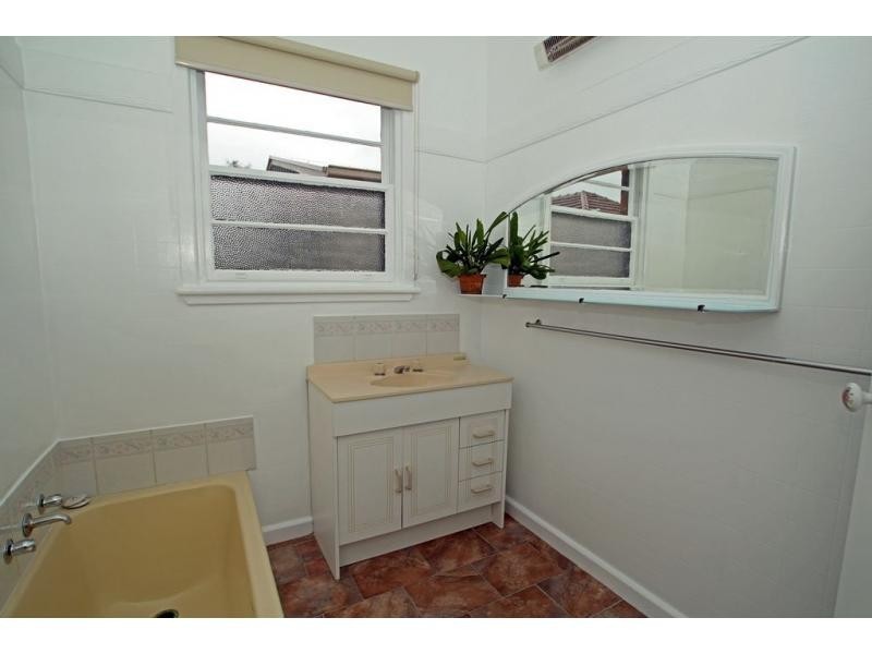 6 Bendigo Crescent, Flora Hill VIC 3550
