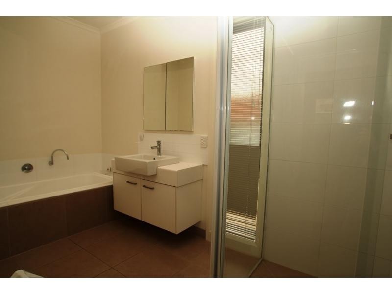 13 Plumridge Street, White Hills VIC 3550