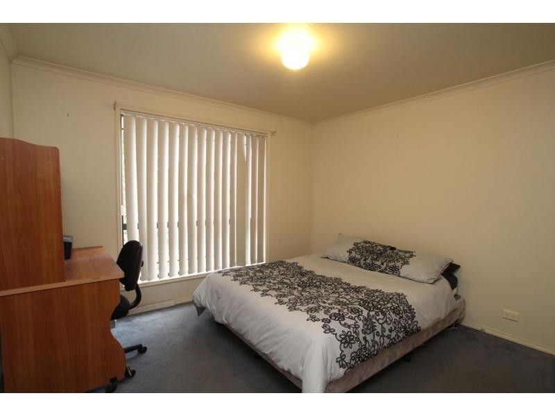 Unit 4/103 Osborne Street, Flora Hill VIC 3550