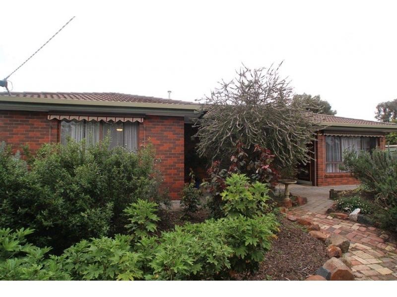 10 Orlando Street, Eaglehawk VIC 3556