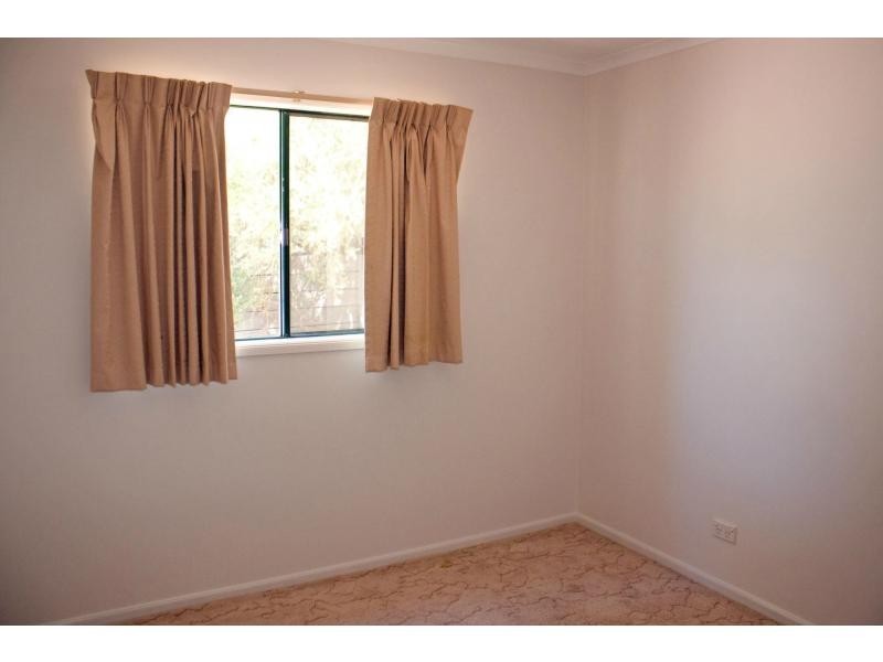 2/.12 Race Street, Flora Hill VIC 3550