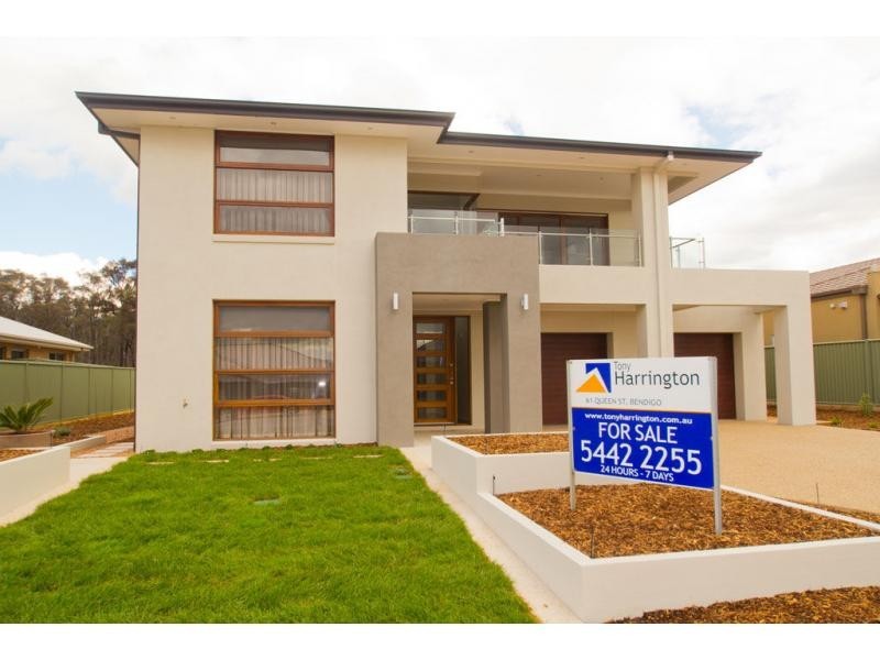 12 McConnellBBB Drive, Junortoun VIC 3551