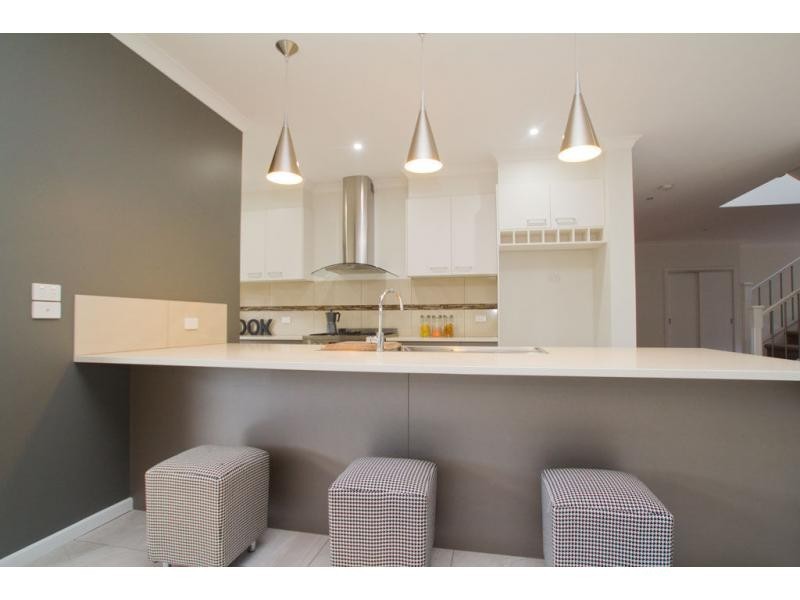 12 McConnellBBB Drive, Junortoun VIC 3551