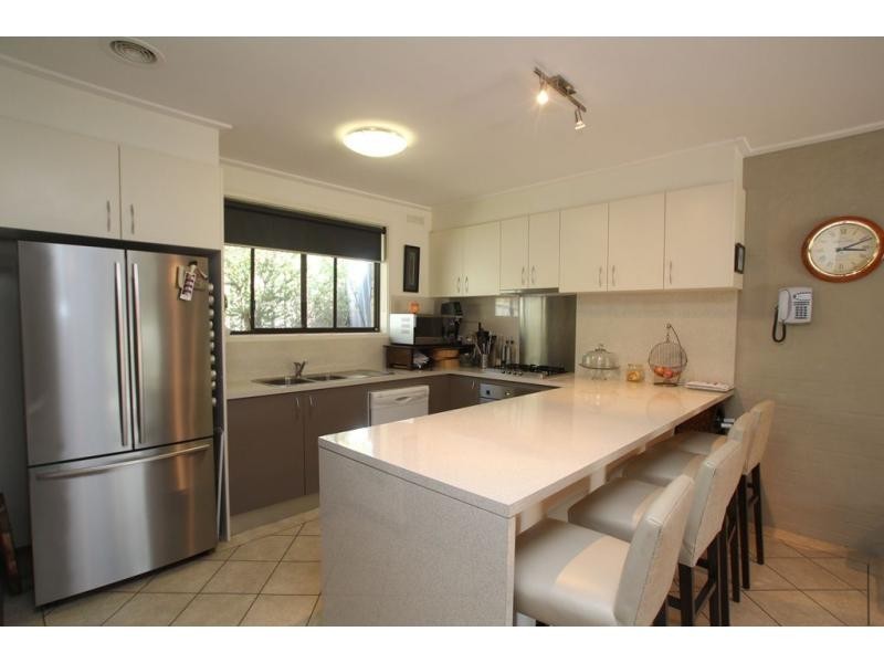 5 Maxwell Crescent, Strathdale VIC 3550