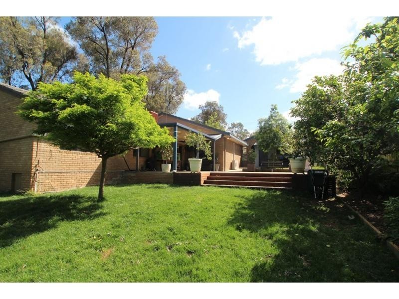 5 Maxwell Crescent, Strathdale VIC 3550