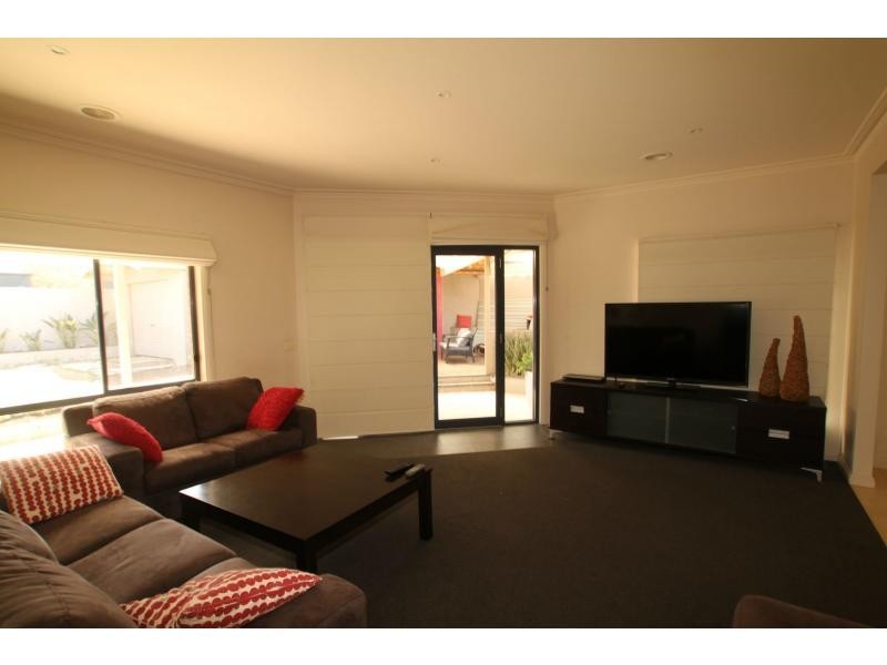 8 Exeter Place, Strathfieldsaye VIC 3551