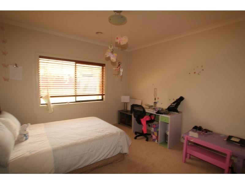 8 Exeter Place, Strathfieldsaye VIC 3551