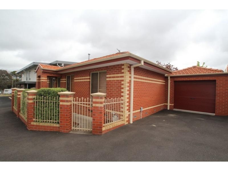 Unit 3/17 Bobs Street, Bendigo VIC 3550