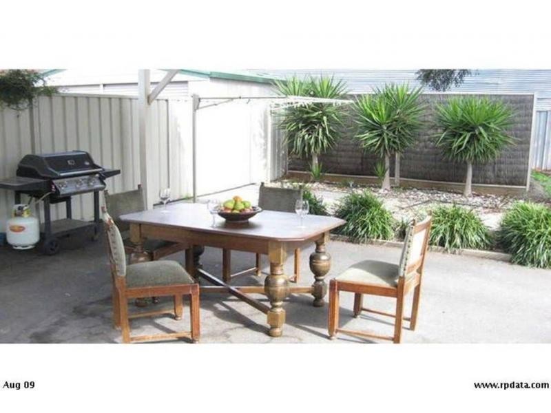 14 Russell Street, Quarry Hill VIC 3550