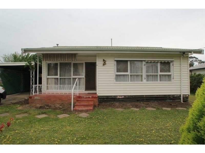 54 Helm Street, Kangaroo Flat VIC 3555