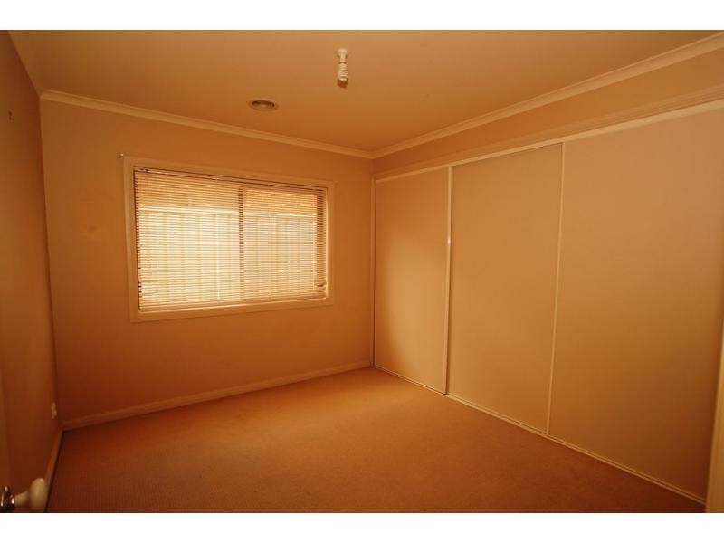 10A. Devon Close, Strathdale VIC 3550