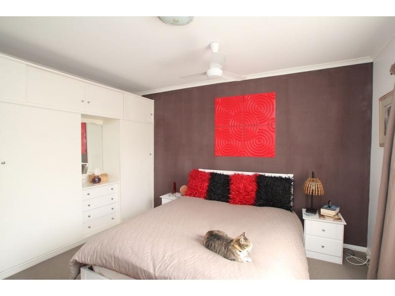 Unit 3/2 Sandhurst Road, California Gully VIC 3556