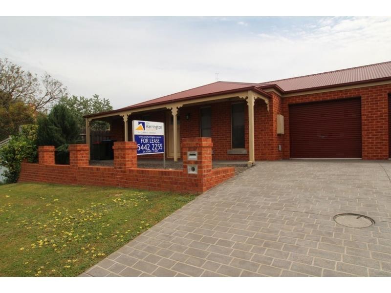 1/1 Craig Street, Long Gully VIC 3550