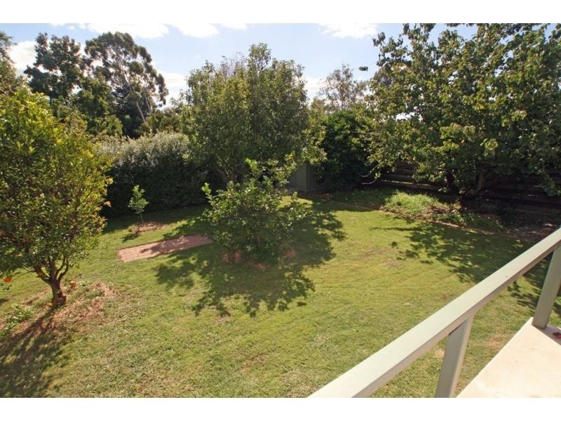 25 Cheriton Drive, Strathdale VIC 3550