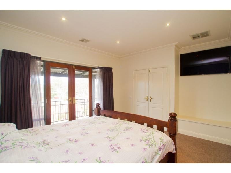 Kangaroo Flat VIC 3555