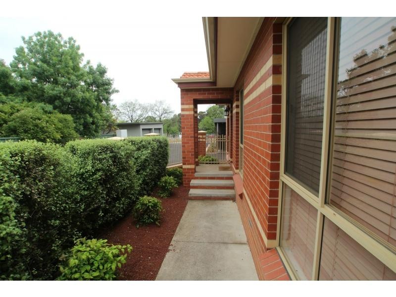 3/17 Bobs Street, Bendigo VIC 3550