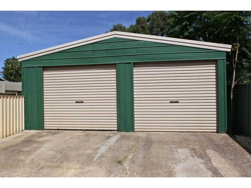 26 Truscott Avenue, California Gully VIC 3556