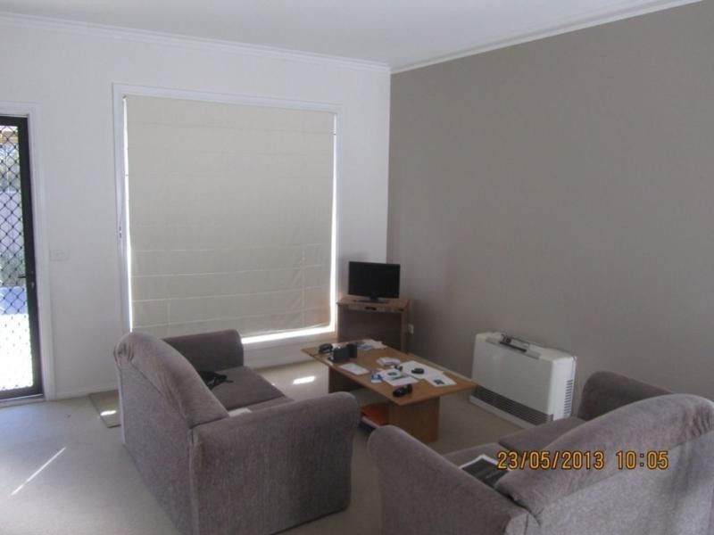 1./82 Sternberg Street, Kennington VIC 3550