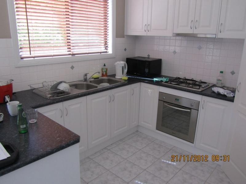 1./82 Sternberg Street, Kennington VIC 3550