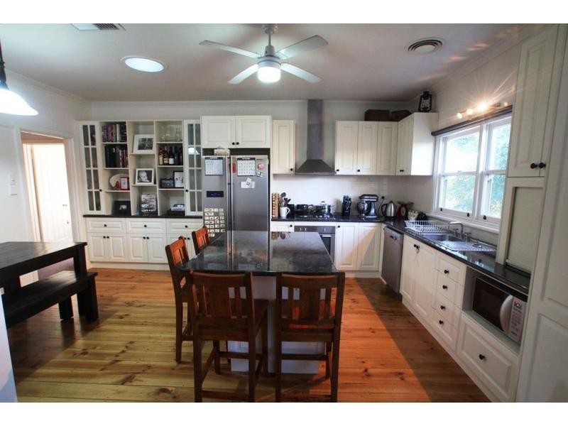 1 Marble Street, Golden Square VIC 3555