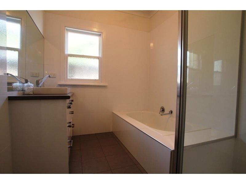 1 Marble Street, Golden Square VIC 3555