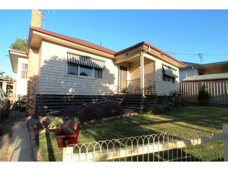 1 Marble Street, Golden Square VIC 3555