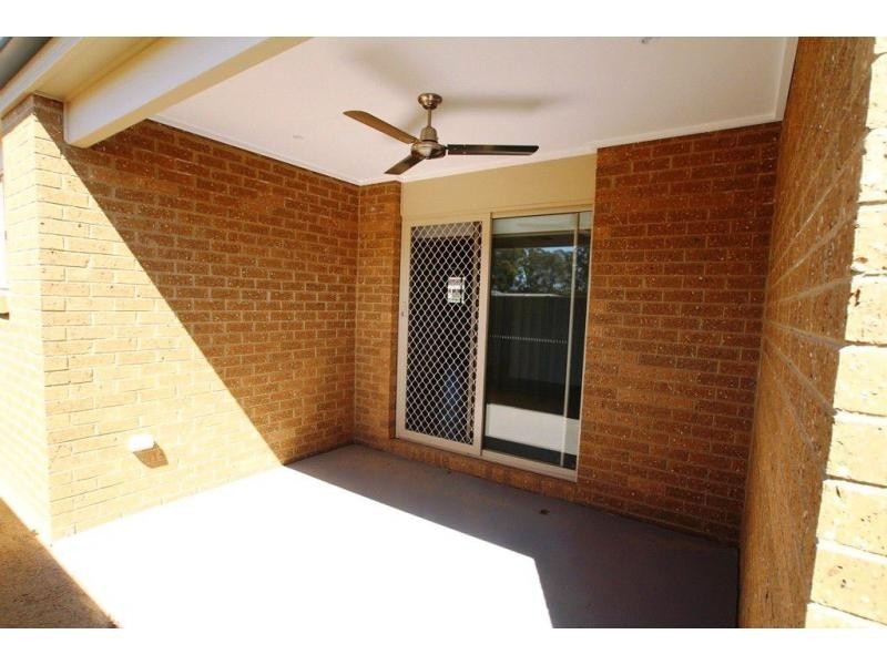 4 Trinity Way, Epsom VIC 3551